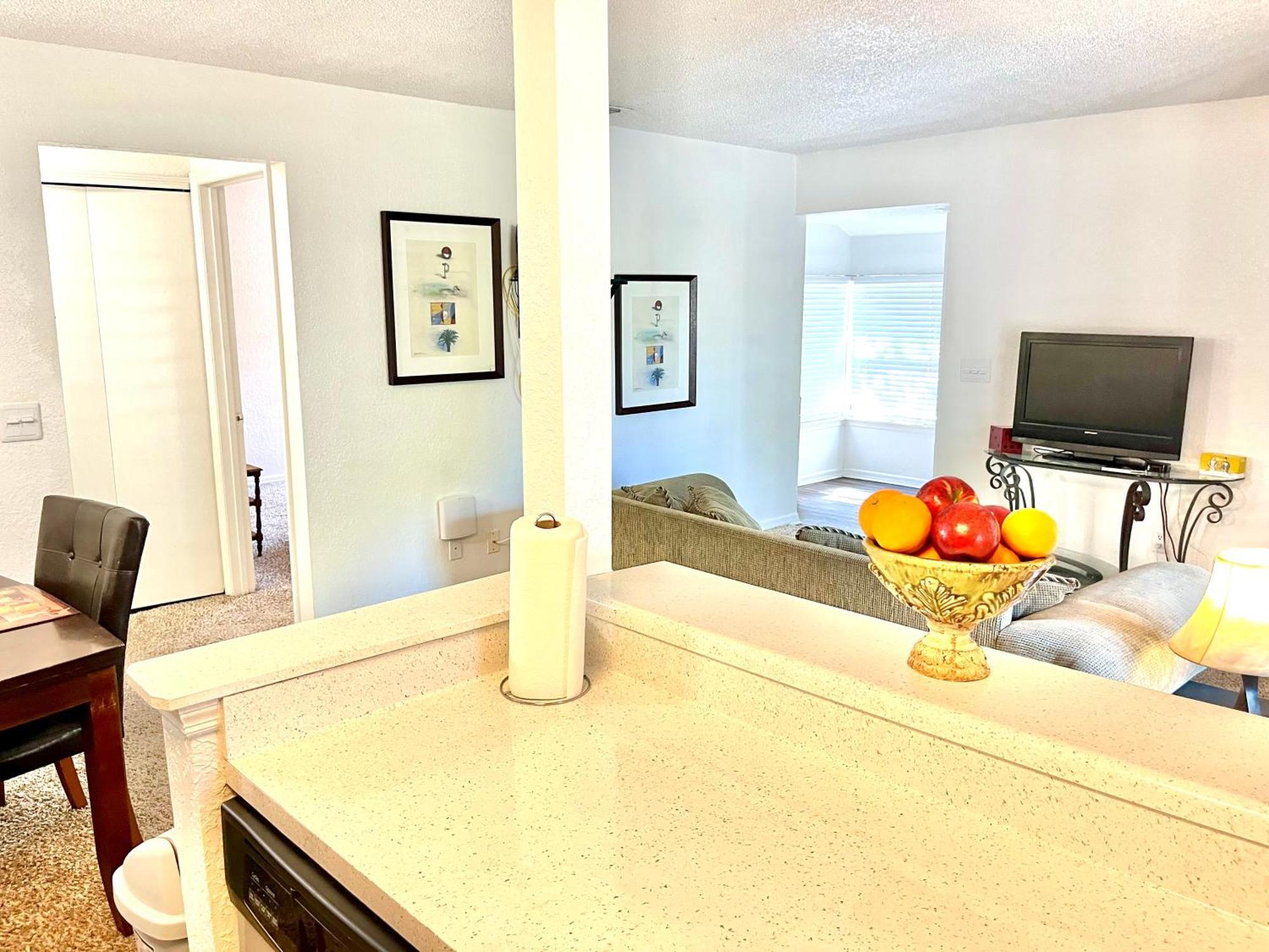 Daytona 2 Bed Apartment 10 Minutes To Beach With Balcony Port Orange Exterior foto